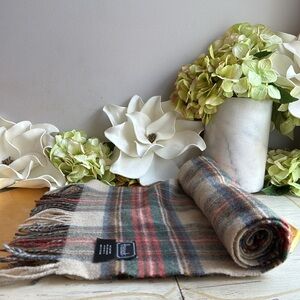 NWOT! Harrods London Embroidered Lambswool Scarf